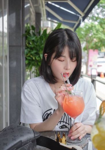 午夜老黄网站向日葵视频_蓝光迅雷电影在线