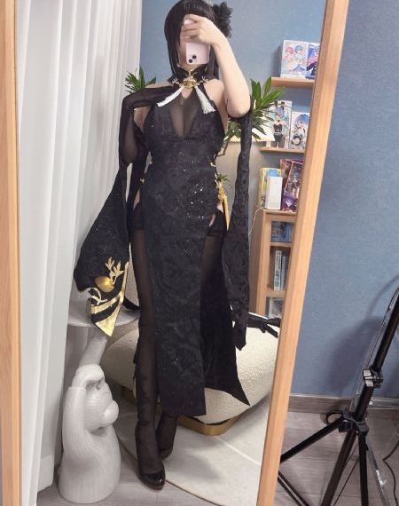女人撩起双乳喂给男人视频_BD免费观看