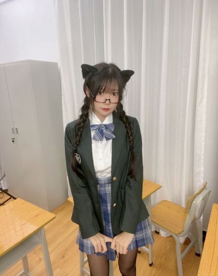 欧美人妻出轨视频欧美人妖射精视频_蓝光日韩免费观看